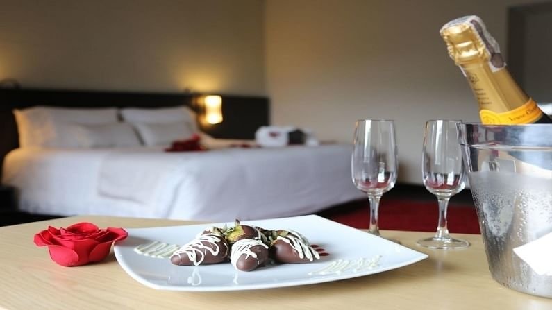 Hotel-room