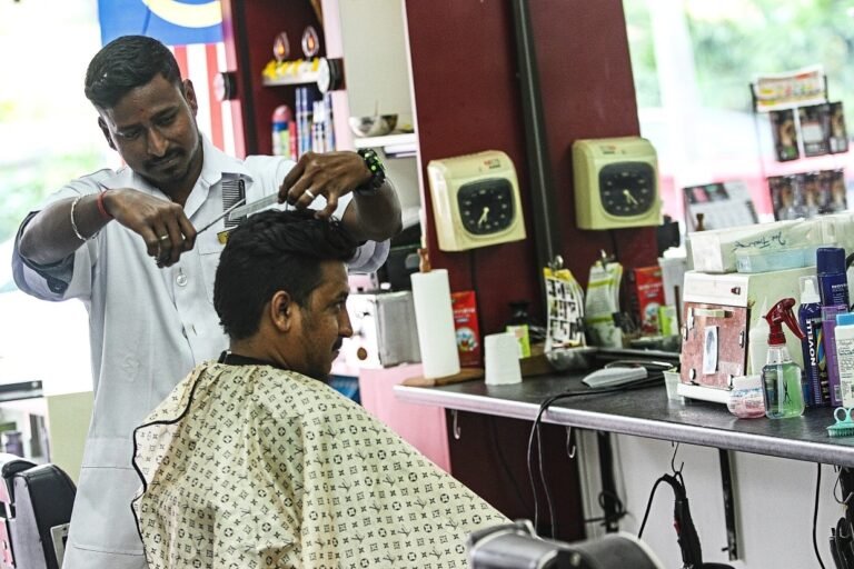 barber-shop-india4